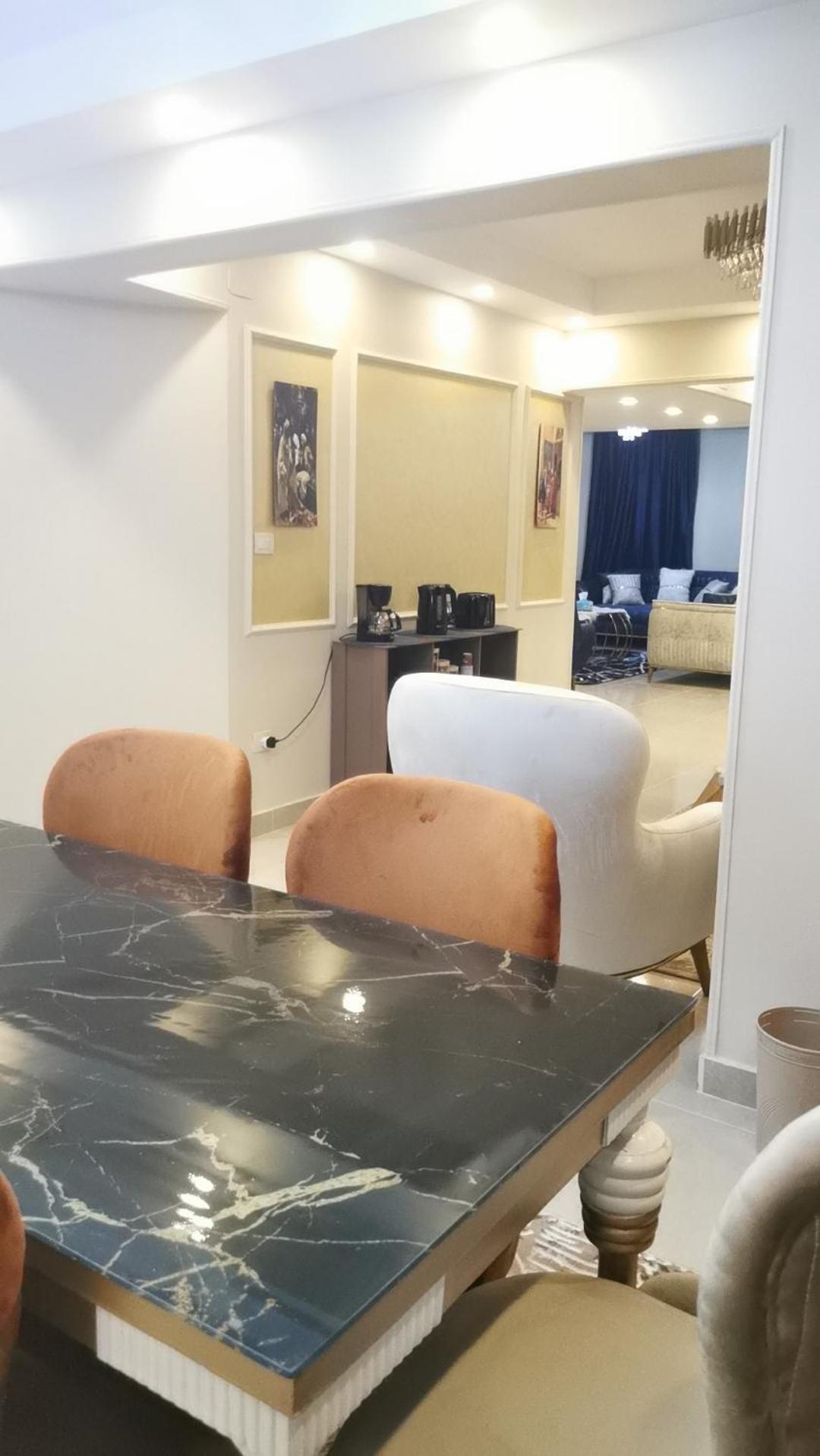 احمد فخري Apartment